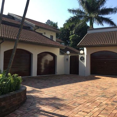 Leatherback Park Hotel Richards Bay Exterior foto
