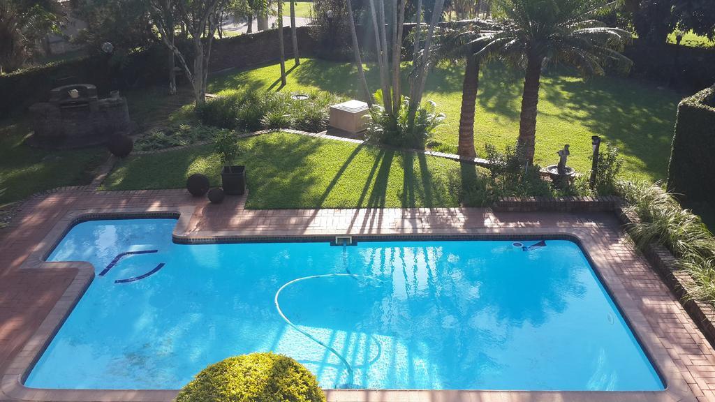 Leatherback Park Hotel Richards Bay Exterior foto