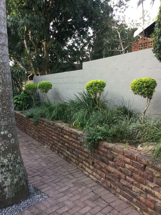 Leatherback Park Hotel Richards Bay Exterior foto