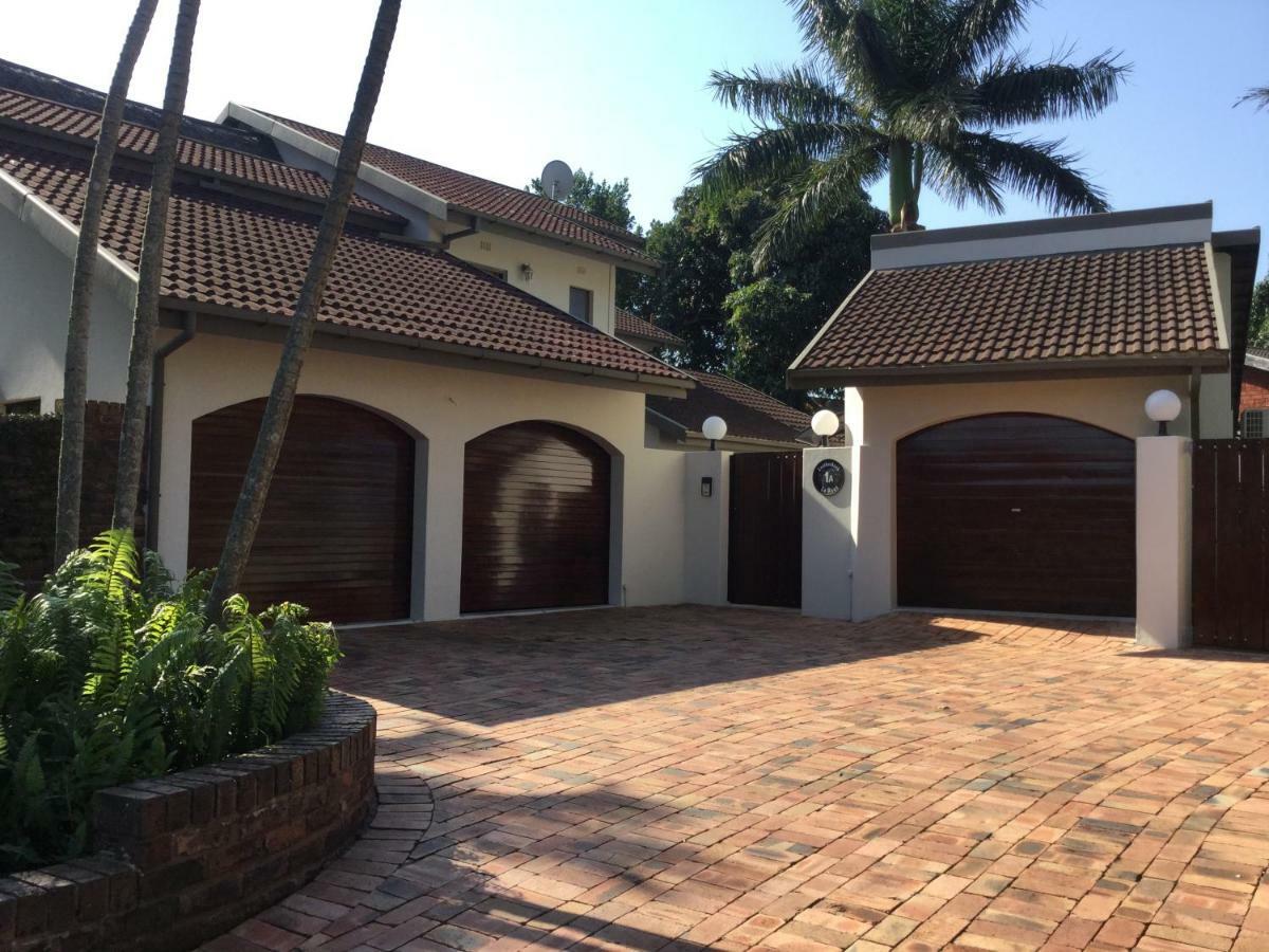 Leatherback Park Hotel Richards Bay Exterior foto